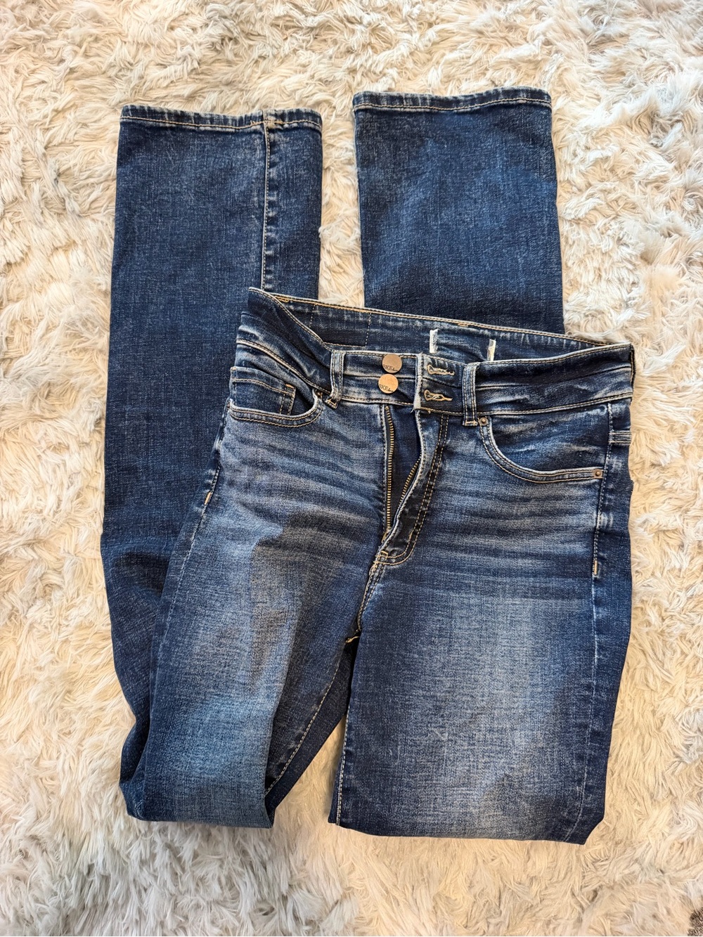 Buckle Women’s Dark Blue Bootcut Stretch Jeans